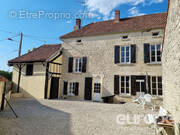 Maison à MOULINS-EN-TONNERROIS