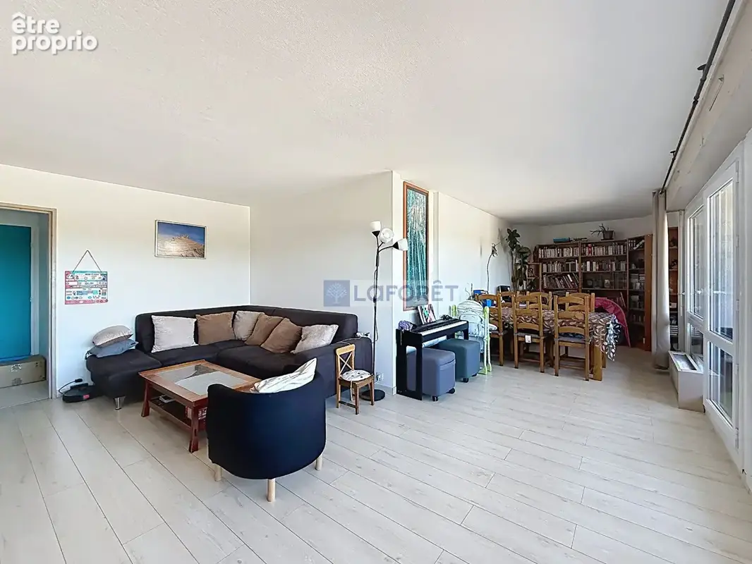 Photo Appartement à Elancourt au prix de 229 000€