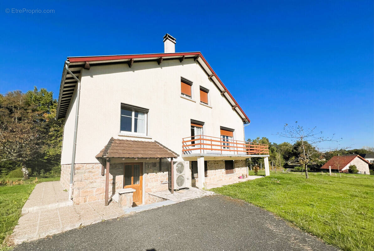 Maison à SAINT-MEXANT