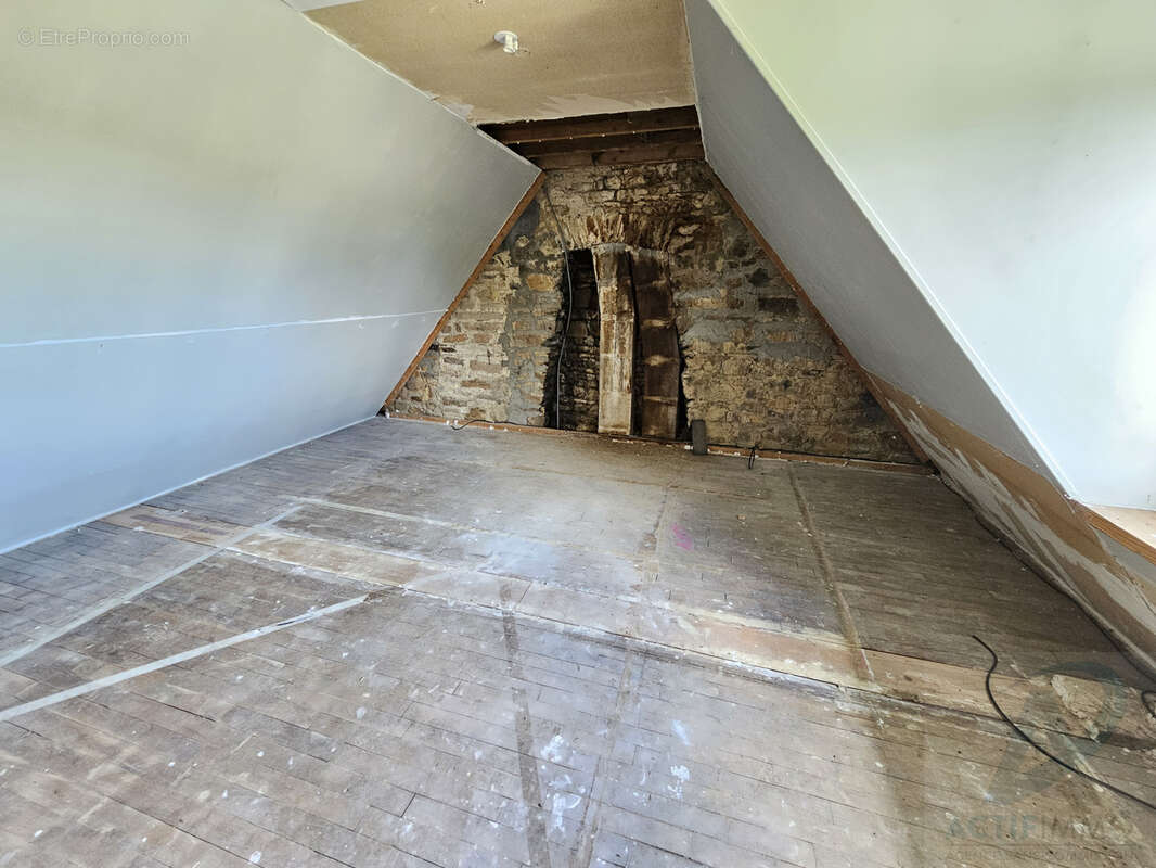  Maison à rénover. - photo 7
