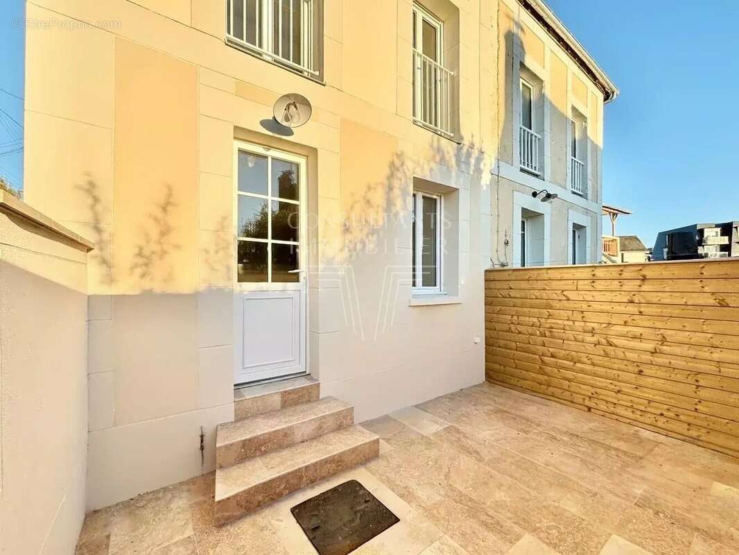 Maison à TROUVILLE-SUR-MER