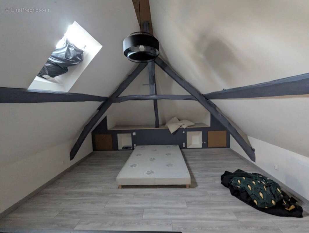 Maison à SAINT-CIRQ-MADELON