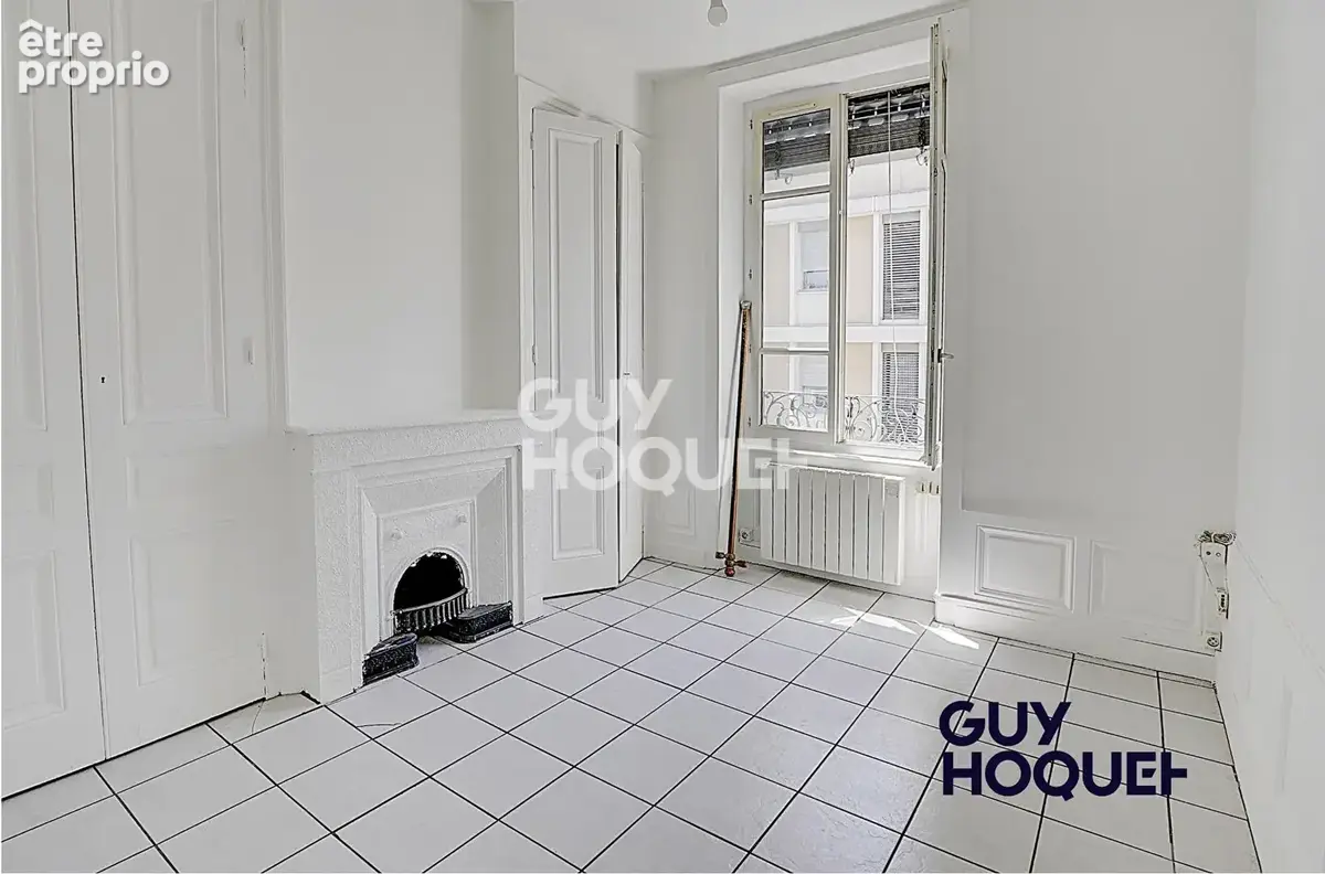 Appartement à LYON-6E