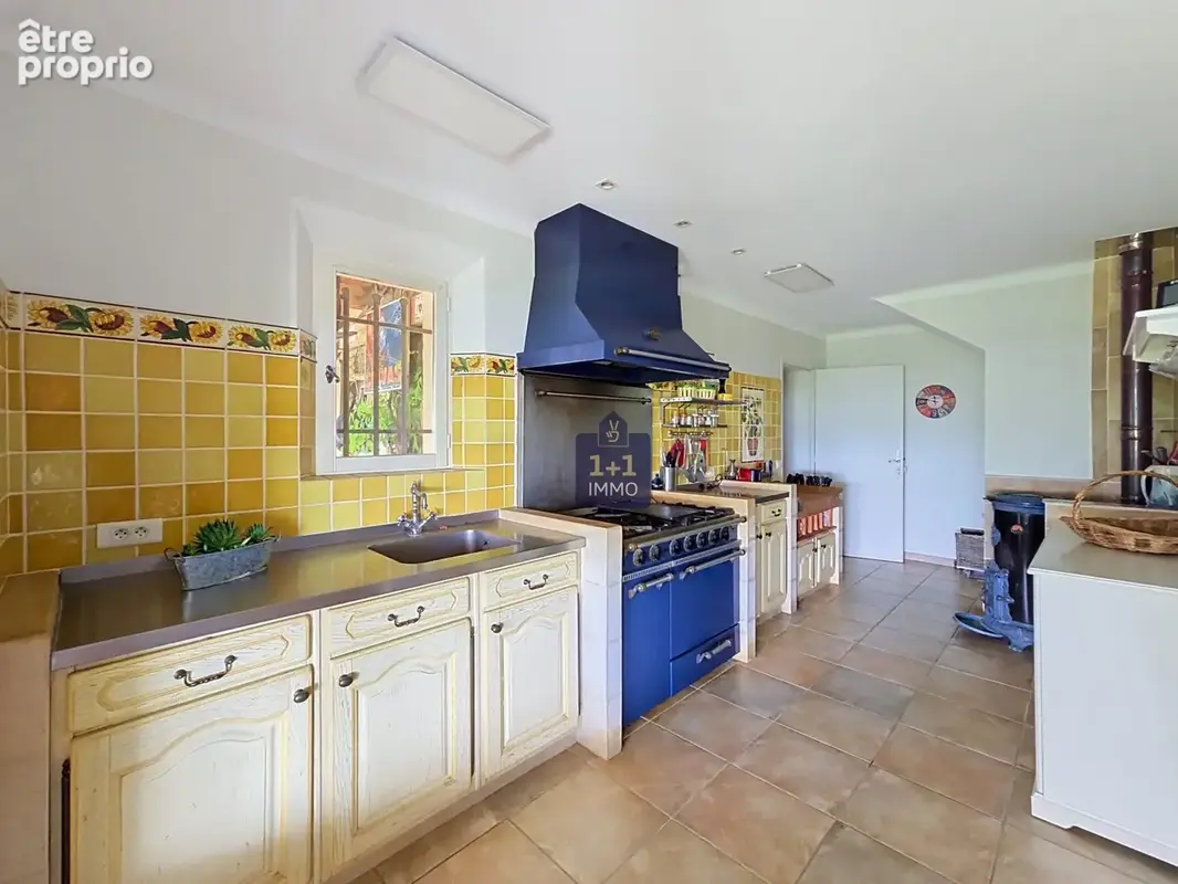 Maison 214 m² à Montauroux  - photo 3