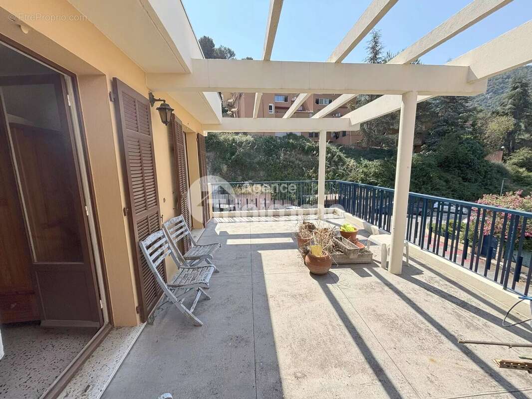 Vente La Trinite appartement 4 pièces - photo 8