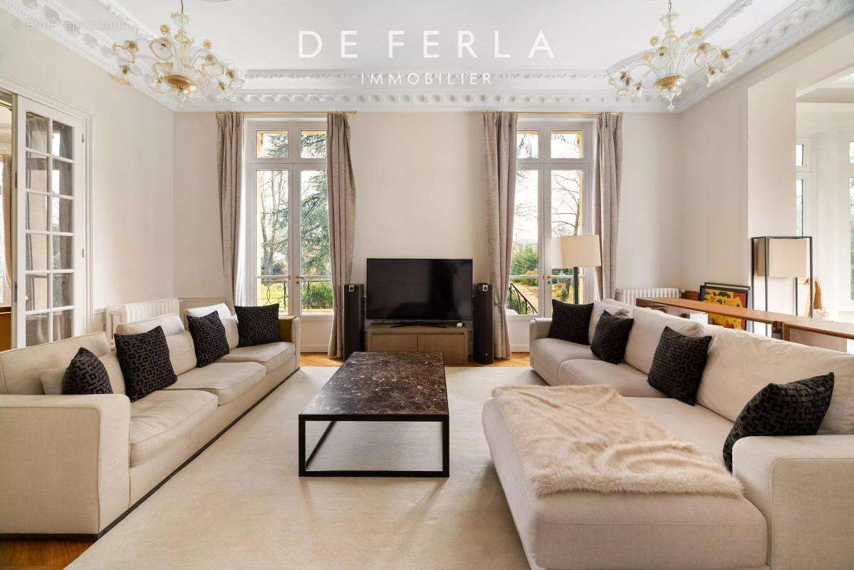 Maison à LE VESINET