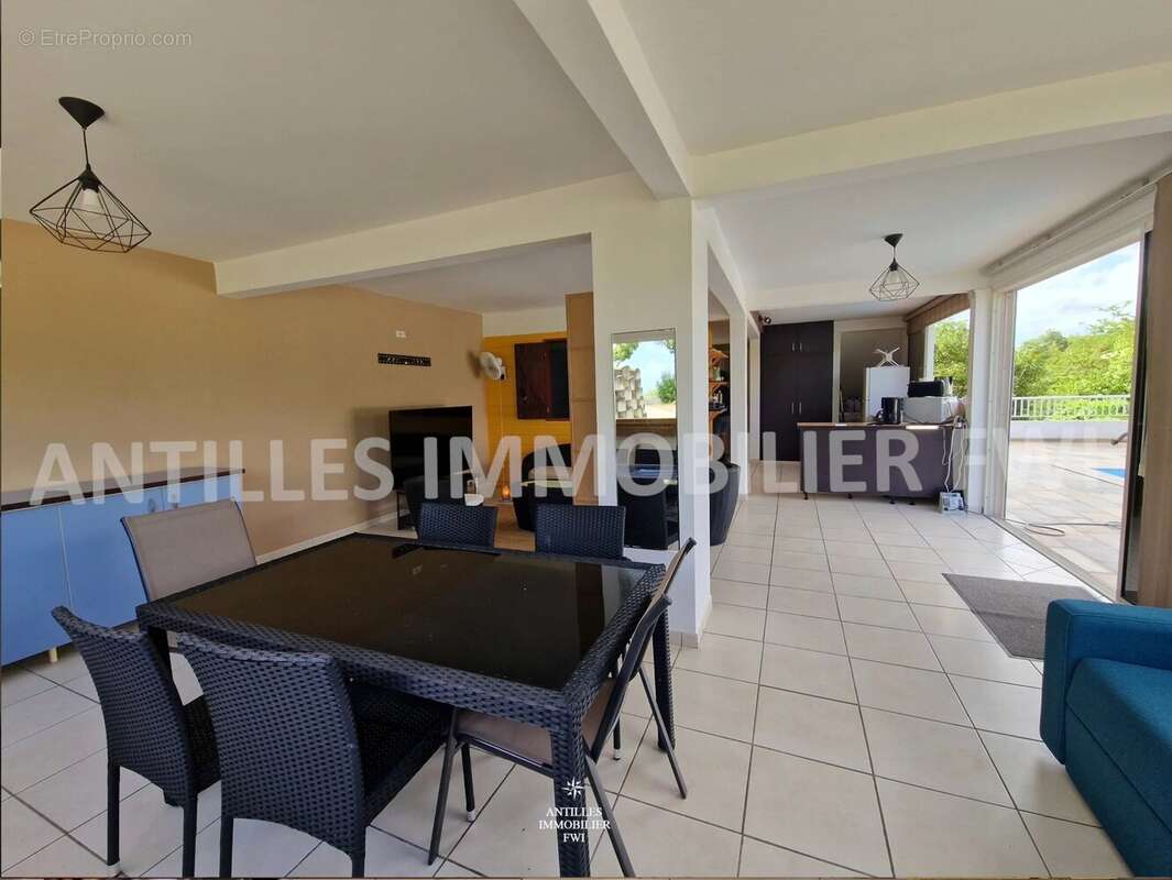 vente maison - 9 pièce(s) - photo 16