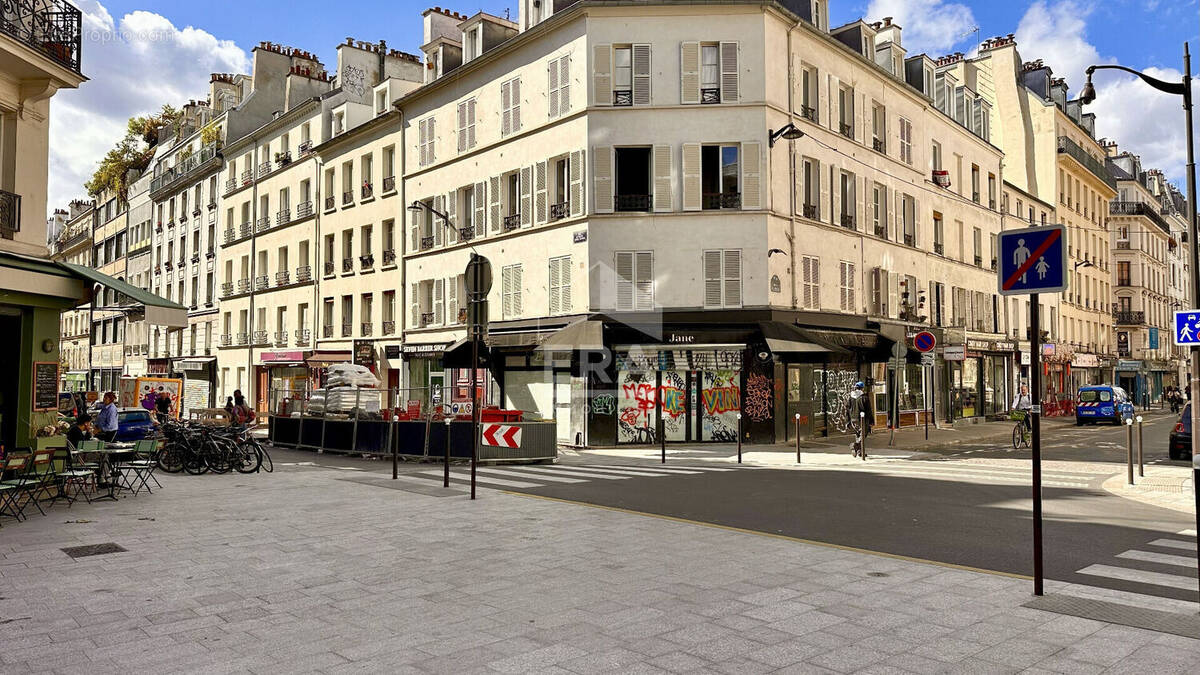 Appartement à PARIS-10E