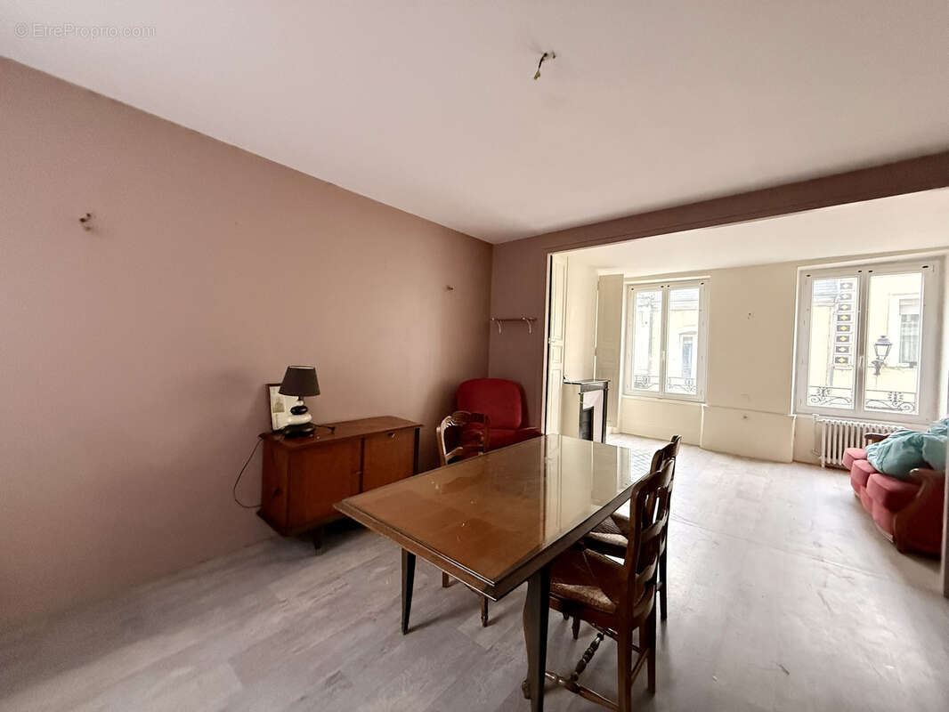 Appartement à CLOYES-SUR-LE-LOIR
