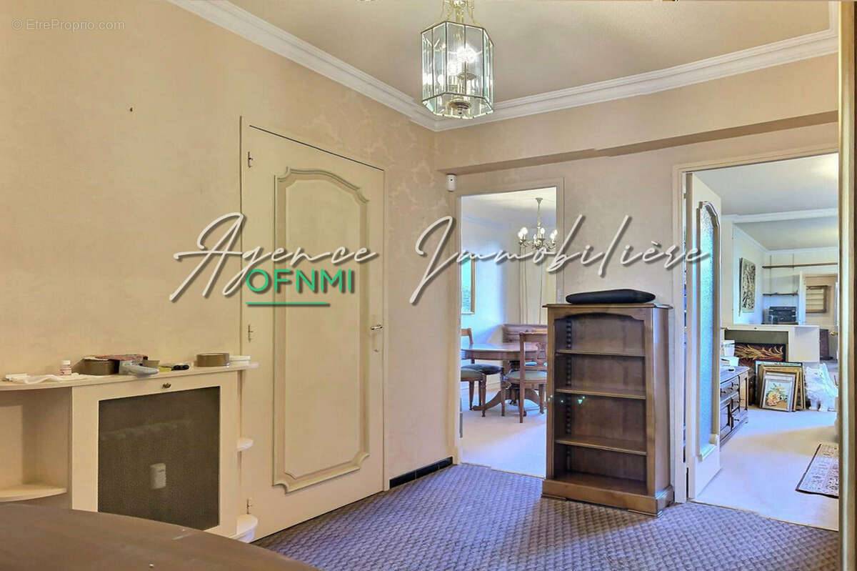 Appartement à SAINT-ETIENNE