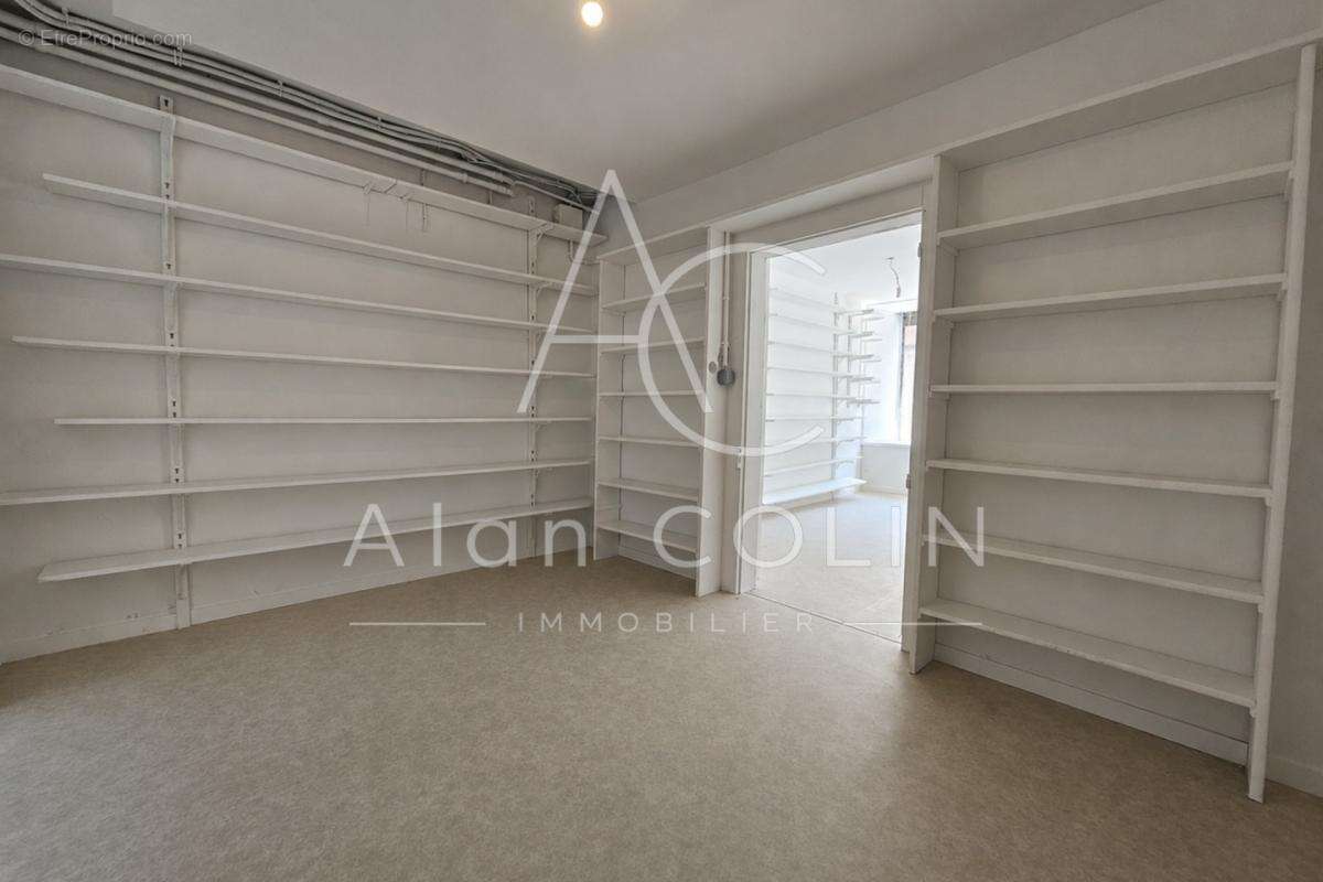 Immeuble de caractère à fort potentiel – 246 m² habitables - Sierck Les Bains - photo 24