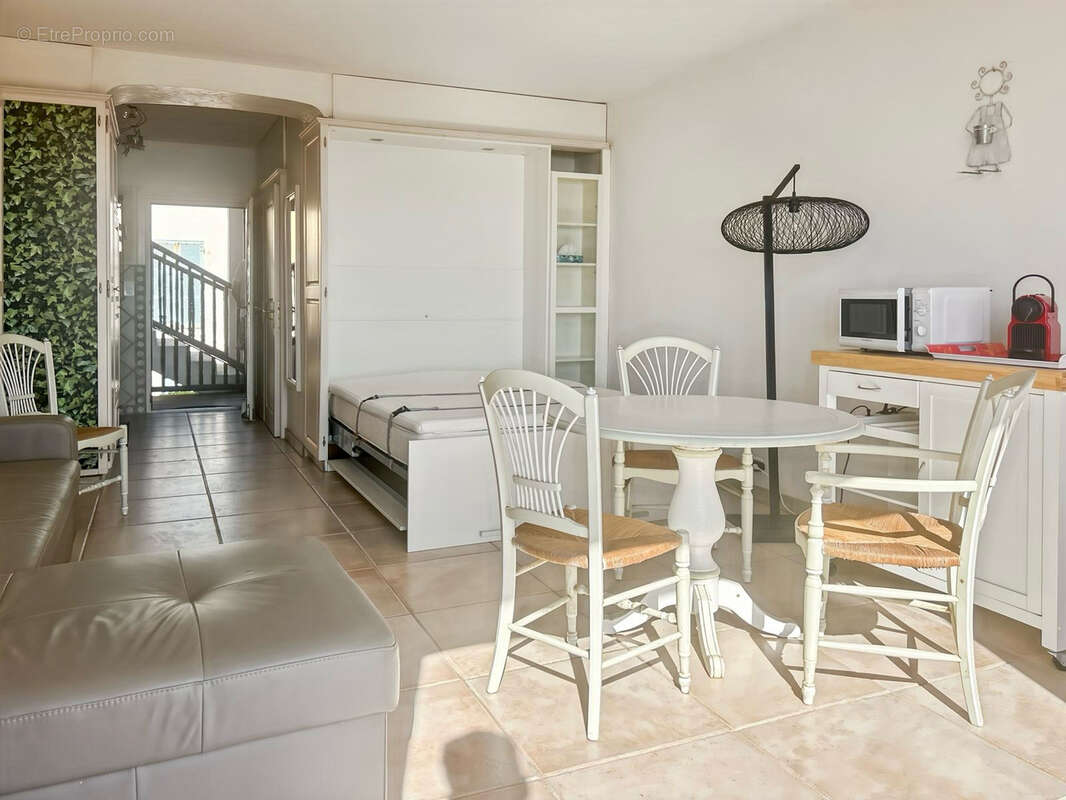 Appartement à GRIMAUD