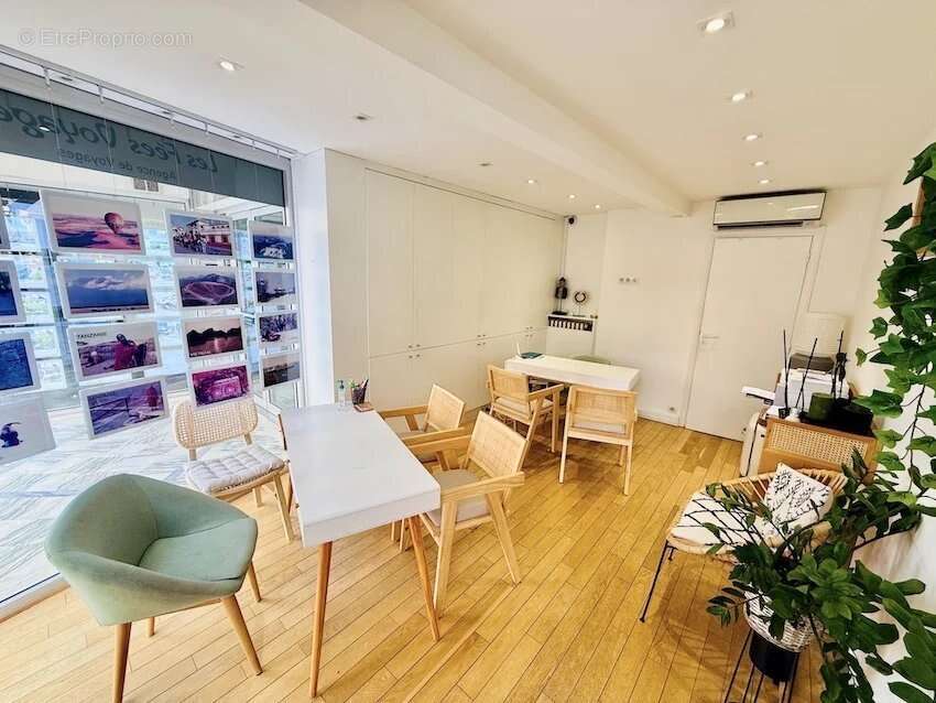 Commerce 17 m² à Beaulieu-Sur-Mer  - photo 2