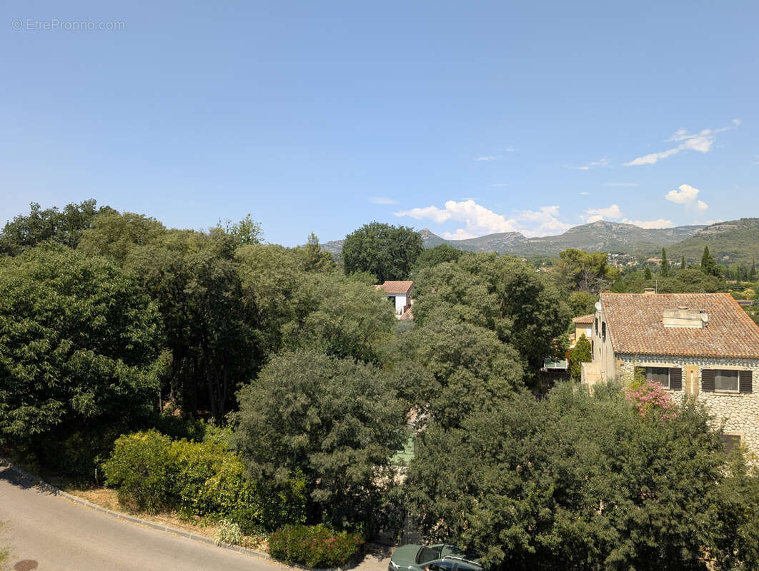 Appartement à MARSEILLE-11E