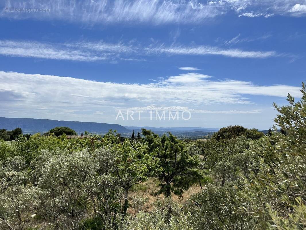 Terrain à GORDES