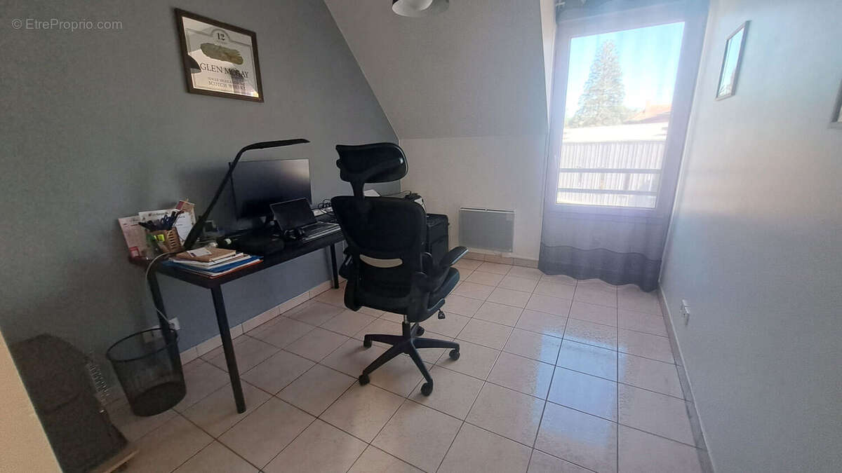 Appartement à BEAUMONT-SUR-OISE