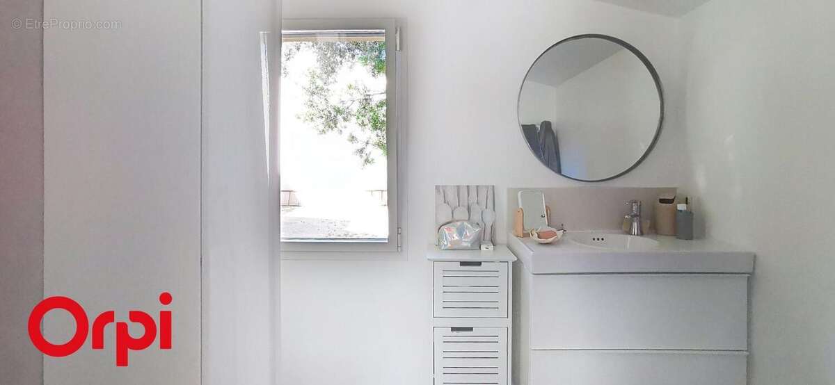 Maison à LA CADIERE-D&#039;AZUR