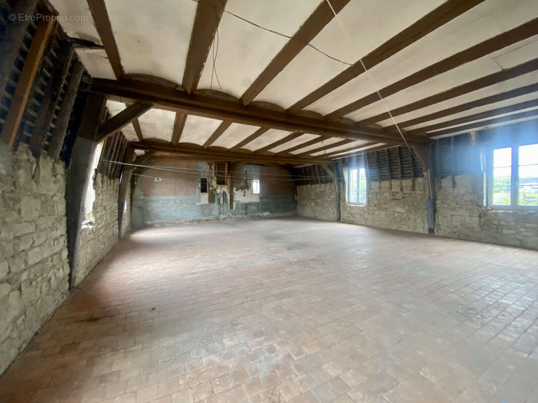 Maison à CHATILLON-EN-BAZOIS