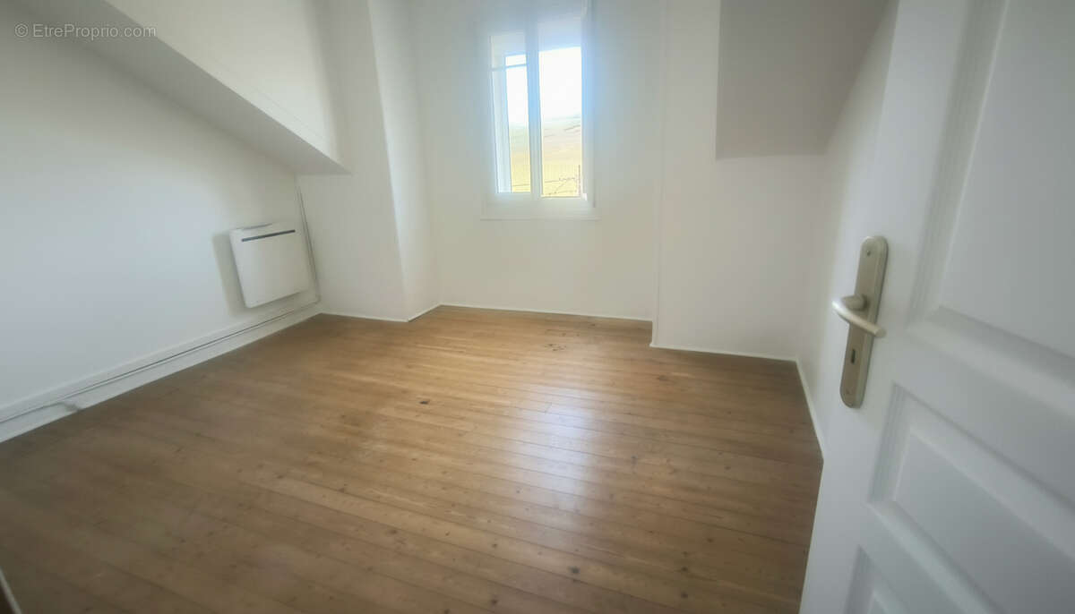 Maison à SAACY-SUR-MARNE