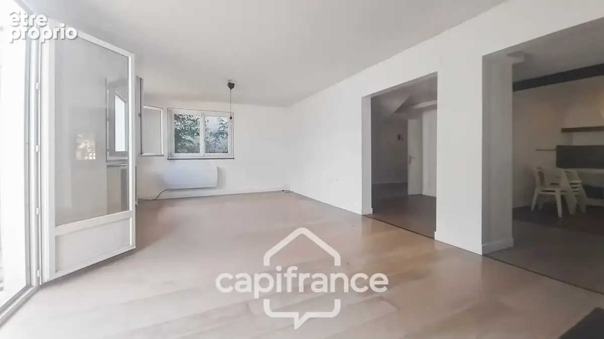 Champigny-sur-Marne-A vendre maison individuelle 4p -3 chambres-Jardin-Garage-Parcelle 328m2-Calme-Luminosité - photo 5