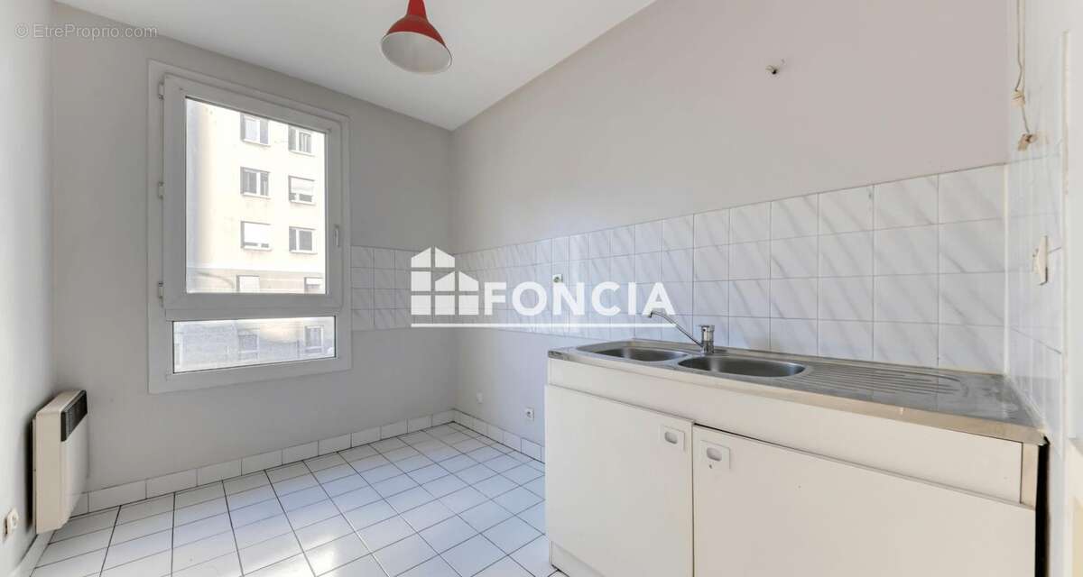 Appartement à LYON-7E