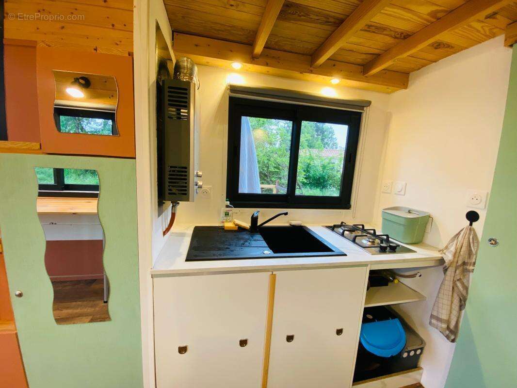 Lairoux (85400) rarissime 20 min des plages adorable tiny house 4 couchages sur 516 m² viabilises clos - photo 6
