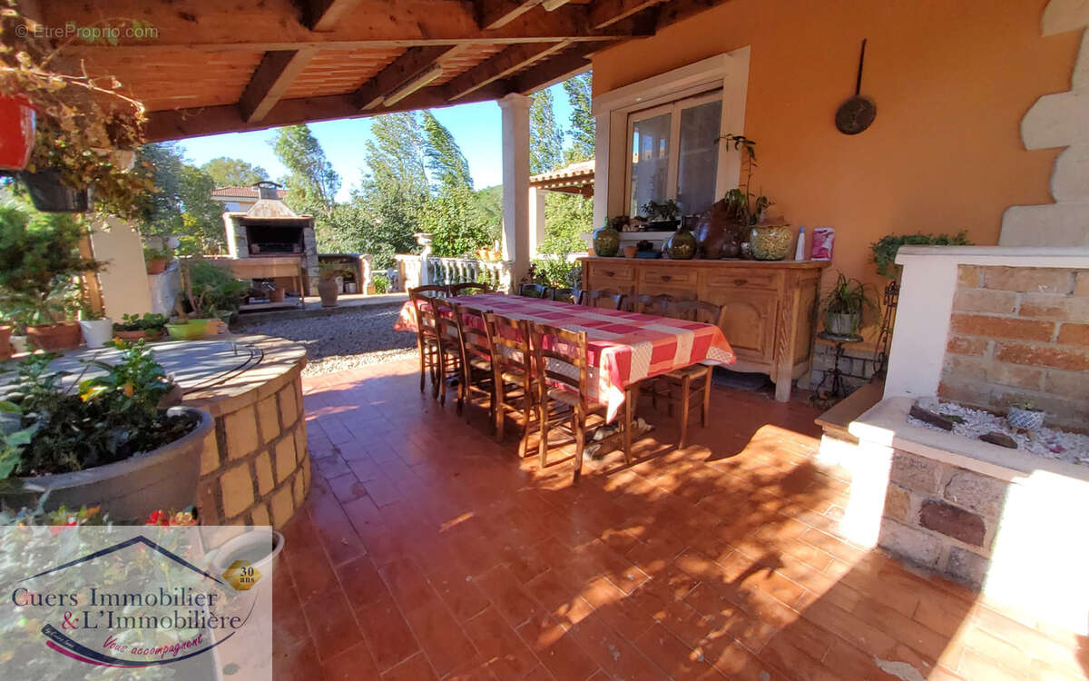 Maison à CUERS