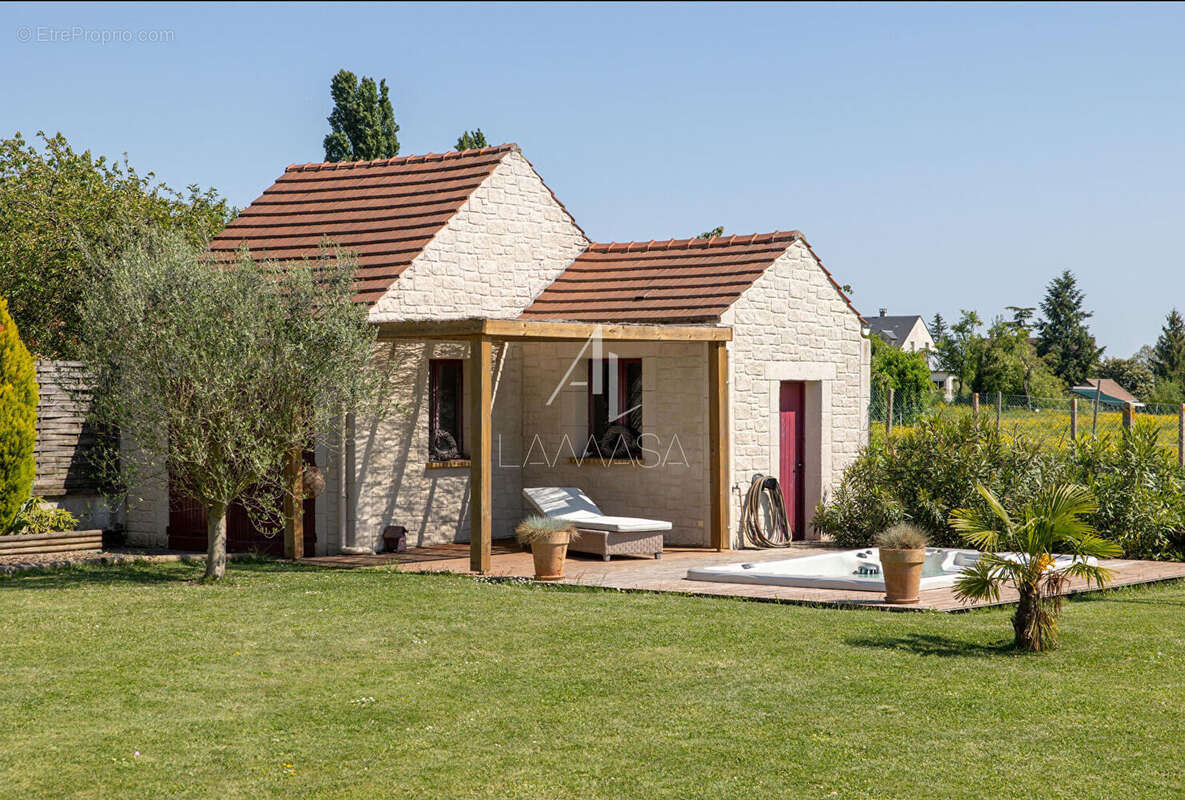 Maison à THORIGNY-SUR-MARNE