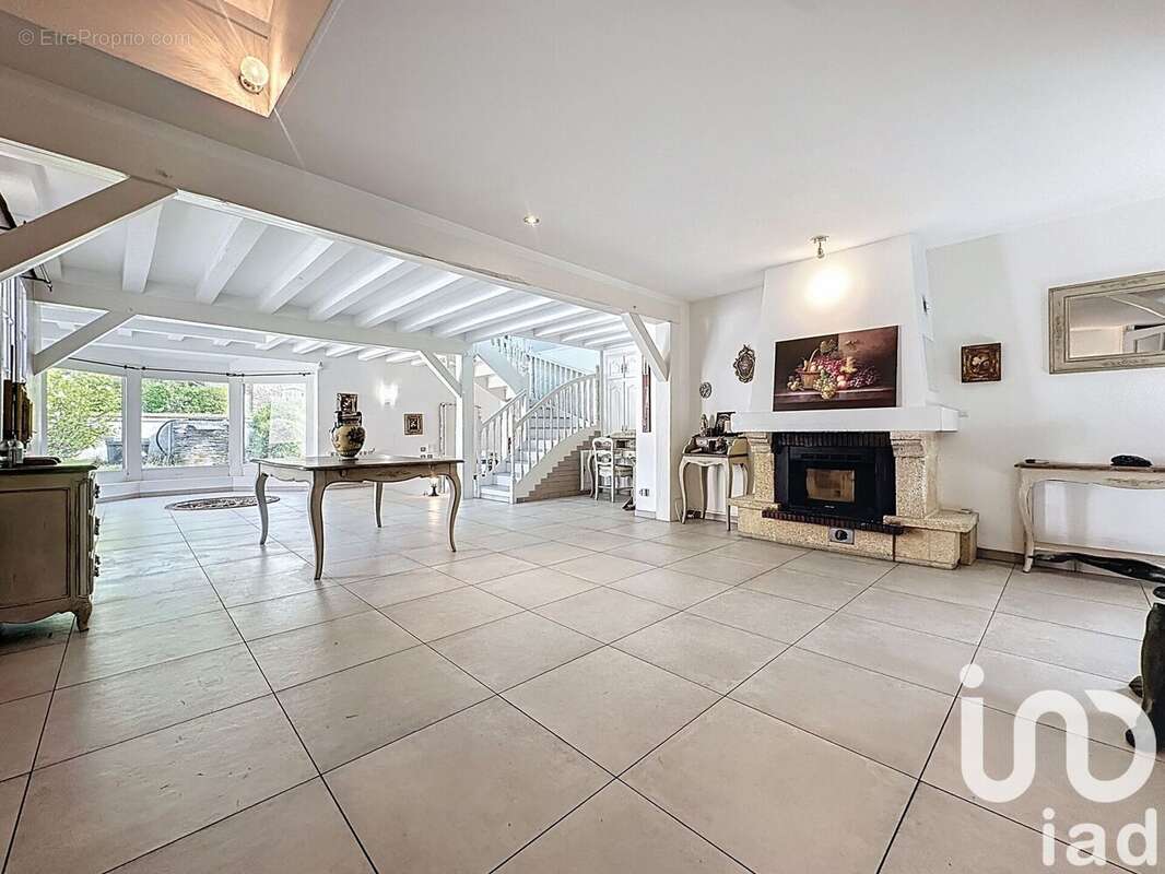 Photo 2 - Maison à TOURNAN-EN-BRIE