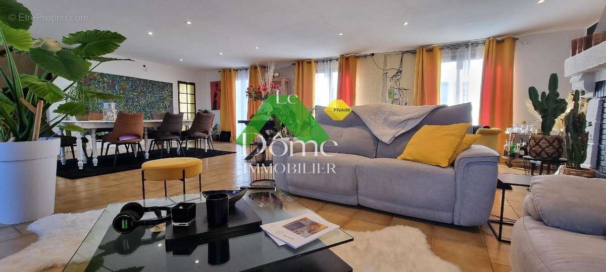 Maison à ARRONVILLE