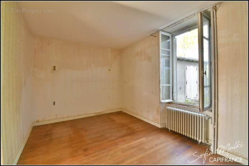Maison à vendre 8 pièces +  grange PREVERANGES (18) - photo 33