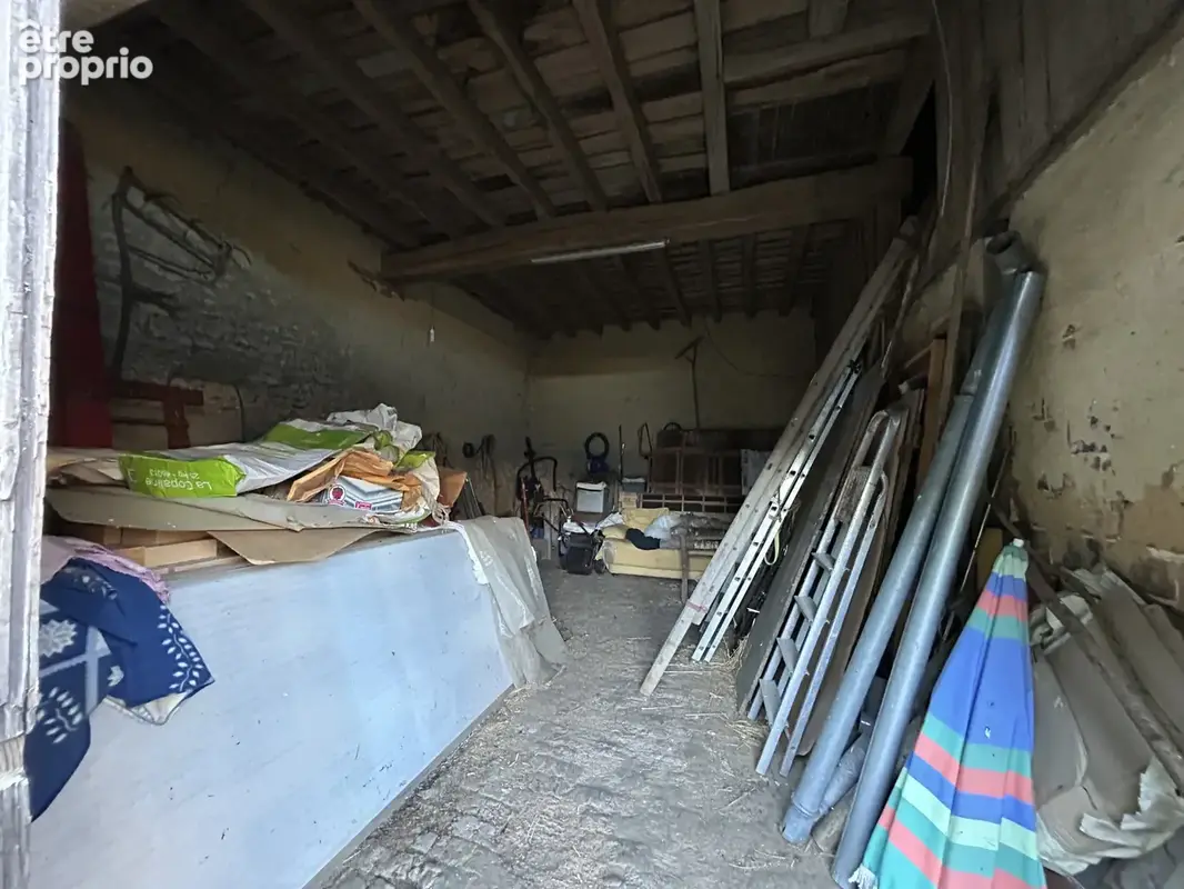 Maison ancienne avec dépendance + maisonnette, garage, cour et jardin - photo 15