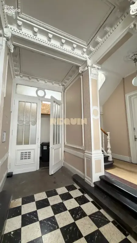Appartement 360 m² à vendre à Lille (59000) - photo 2