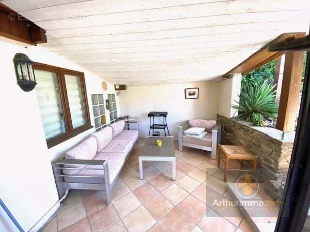 Maison à LE LAVANDOU