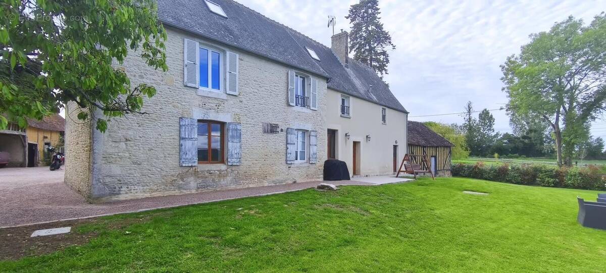 Photo 1 - Maison à SAINT-PIERRE-SUR-DIVES