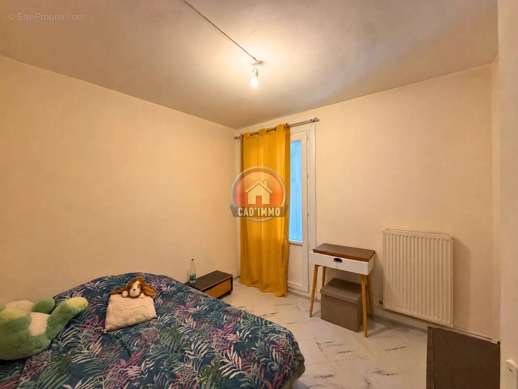 Appartement 74 m² lumineux avec balcon, cave et garage – Bergerac - photo 4