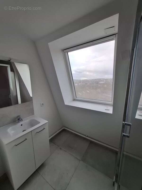 Appartement à BOURG-LA-REINE