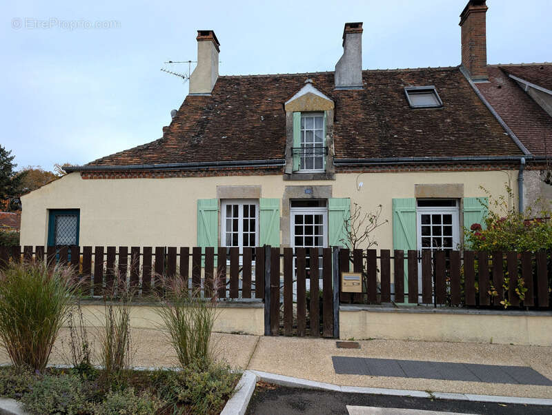 Maison à VITRY-AUX-LOGES