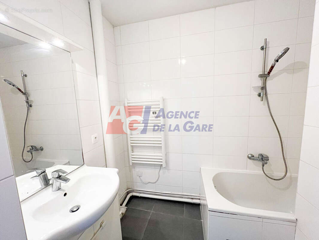 Appartement à HOUILLES