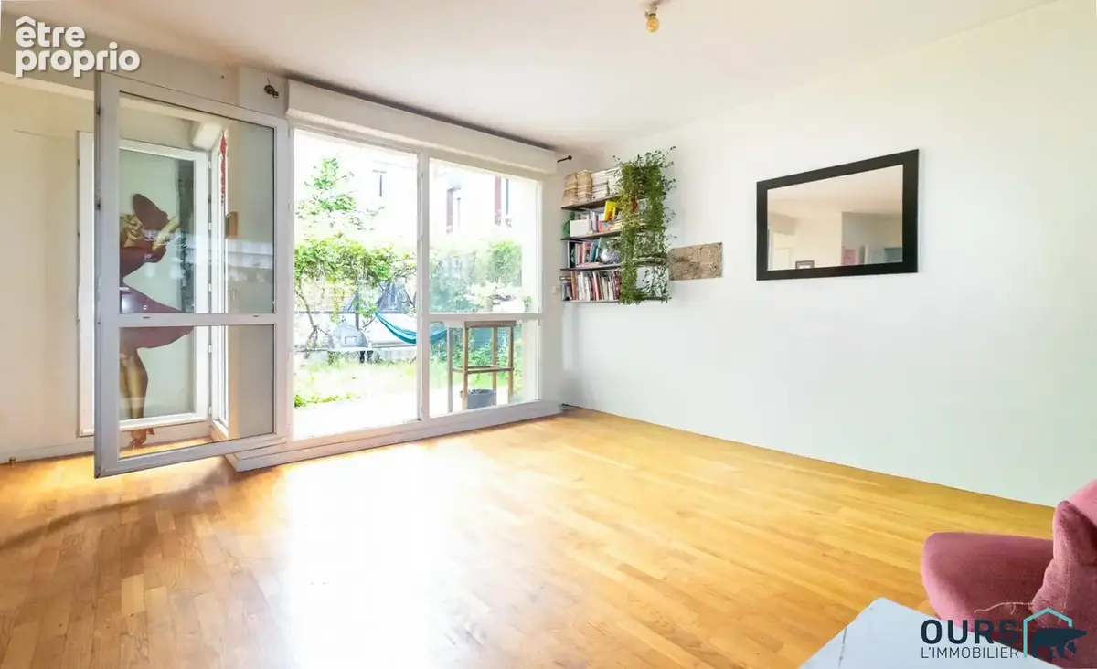 Photo Appartement à Saint-Denis au prix de 266 000€