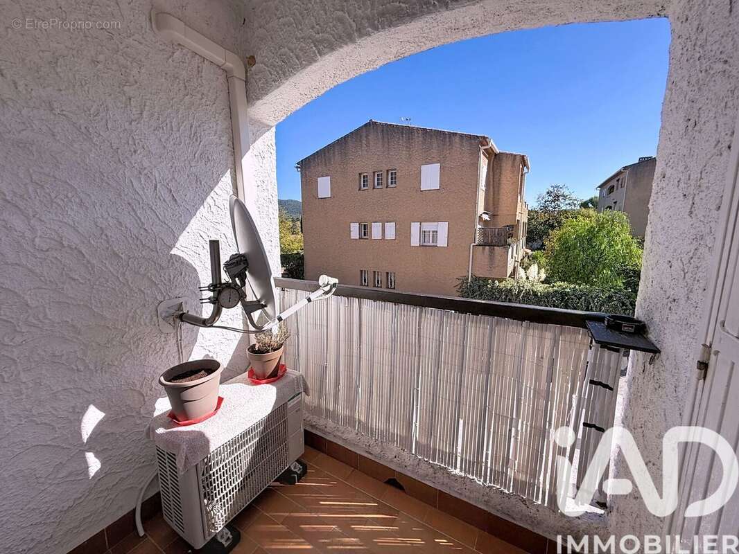 Photo 9 - Appartement à LE BEAUSSET