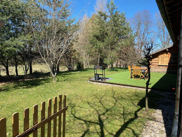 Maison à LE CHAMBON-SUR-LIGNON