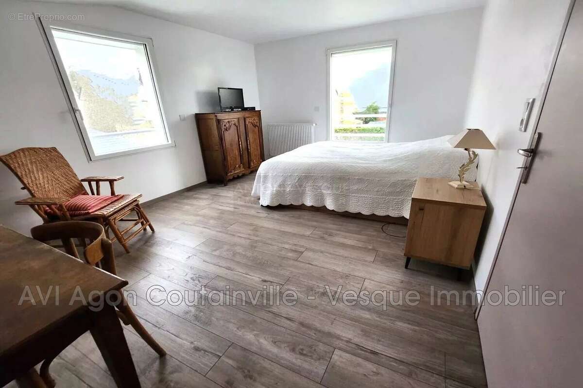 Maison à AGON-COUTAINVILLE