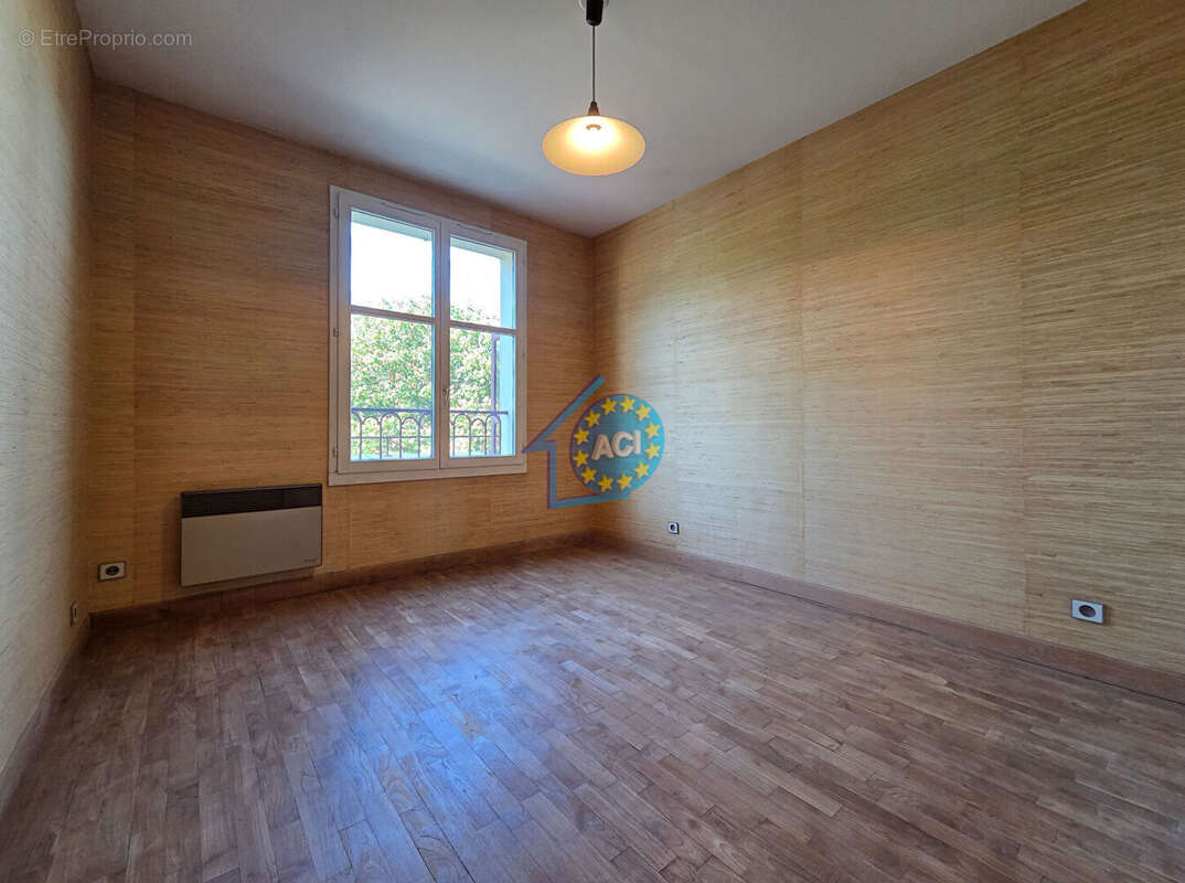 Appartement à MANTES-LA-JOLIE