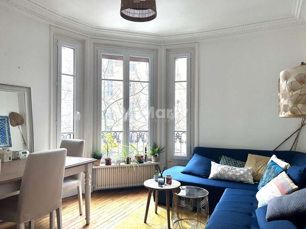 Appartement à PARIS-20E