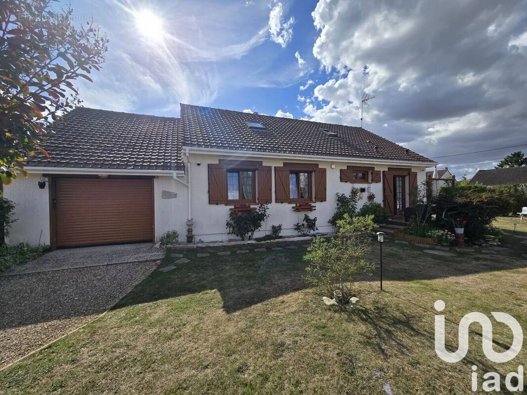 Photo 1 - Maison à ANET