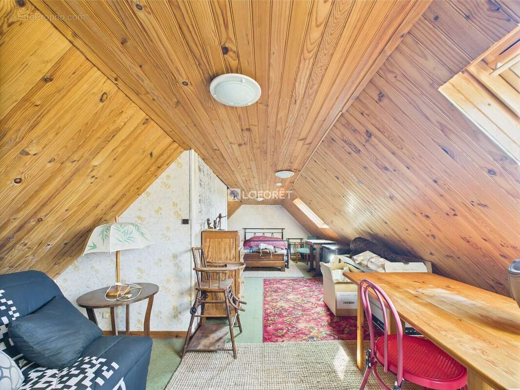 Maison à PLOMODIERN