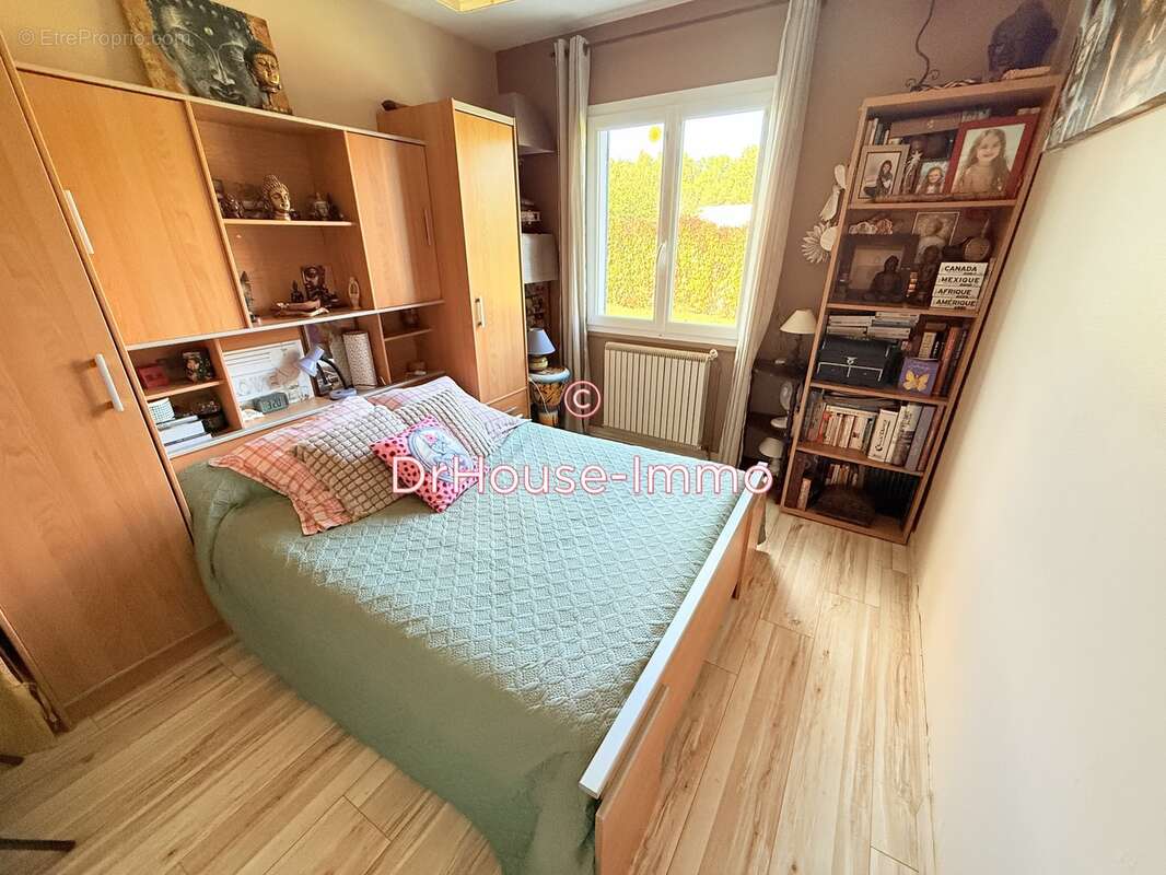 Maison à SAINT-SAUVEUR