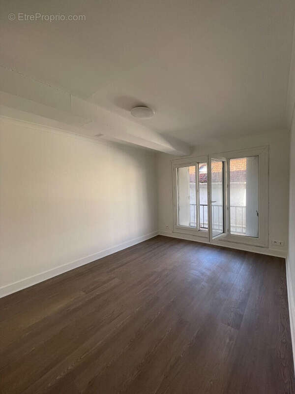 Appartement à SAINTES