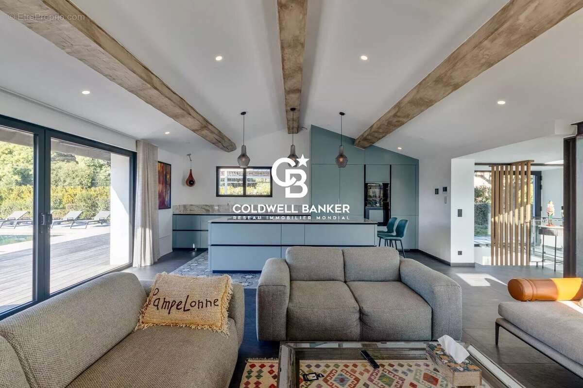 Maison à LA CROIX-VALMER